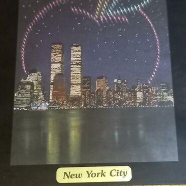 Şəkillər, tablolar: Manhetten şəhərinin görünüşü şəkili satılır. "Ticarət mərkəzinin əkiz — 2