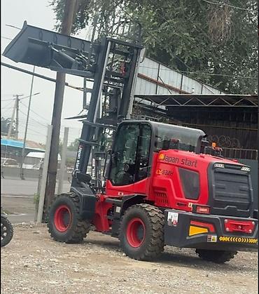 Аренда 4WD погрузчика / Вездехода / Автокары | Полноприводный вилочный at lalafo.kg Аренда 4WD погрузчика / Вездехода / Автокары | Полноприводный вилочный