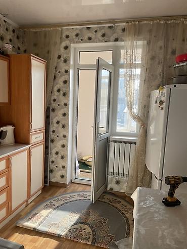 отель бишкек: 2 комнаты, 51 м², 106 серия, 2 этаж, Свежий ремонт — 5