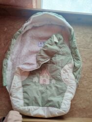 продаю в связи с переездом: Верхняя одежда