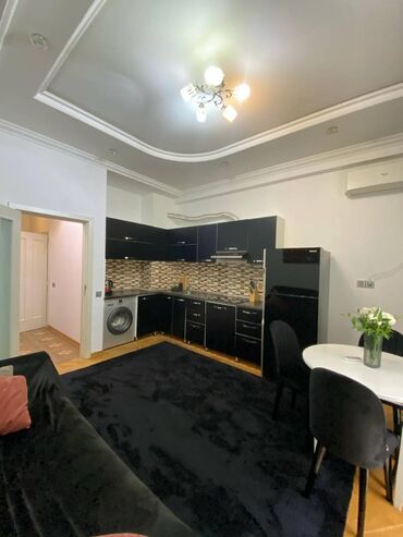 Uzunmüddətli kirayə mənzillər: Xetai metrosu Ağ şəhərdə mənzil kirayə verilir. Mərtəbə 7/3. Ümumi — 7