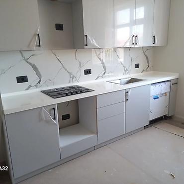 metbext mebeleri: Mətbəx mebeli üçün corian mərmər.Metresi 230 manat — 2