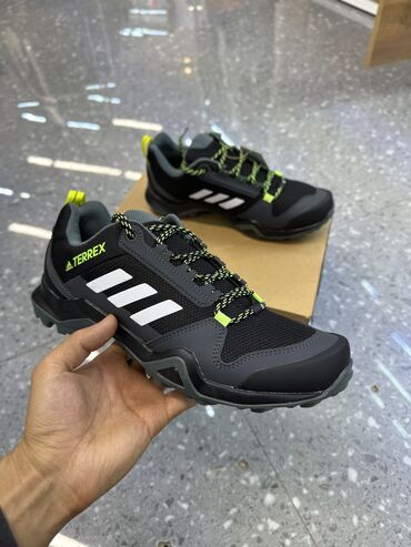 adidas новый: Adidas terrex ax3 41 размер в наличии