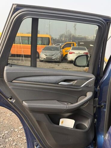 BMW: BMW : 2022 г. — 16