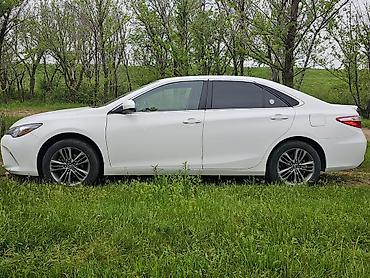 камбой: Toyota Camry: 2017 г., 2.5 л, Автомат, Бензин, Седан — 4