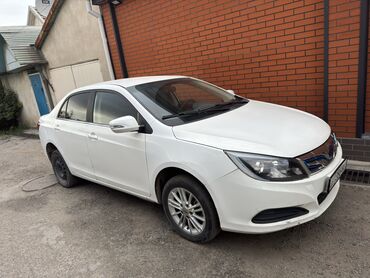 рассрочка авто бишкек без первоначального взноса: Белый седан BYD e5 с четырьмя дверьми. Автомобиль оснащен фарами