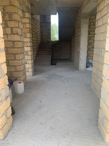 Həyət evləri və villaların satışı: 10 otaq, 700 kv. m, Kredit yoxdur, Təmirsiz — 15