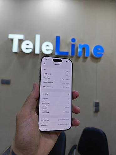 iphone zaryatka: IPhone 16 Pro, 256 GB, Natural Titanium, Zəmanət, Simsiz şarj, Face ID — 3