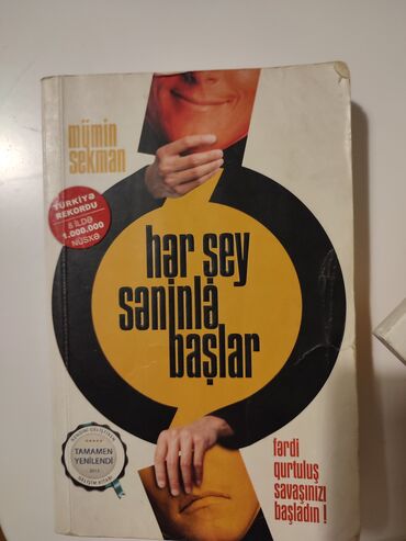 Bədii ədəbiyyat: Mümin Sekmanın "Hər şey səninlə başlayar!" adlı kitabı. Bu kitab