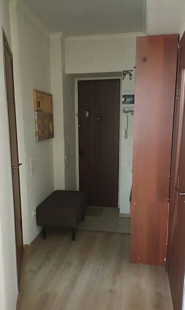 однокомнатная квартира долгосрочно: Сдаётся однокомнатная квартира, район Азия Молл,для одного человека на