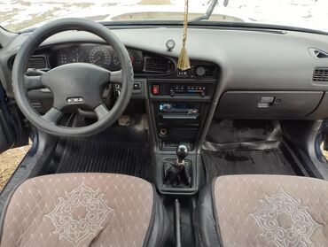 авто ка 5: Nissan Maxima: 1992 г., 3 л, Механика, Бензин, Седан