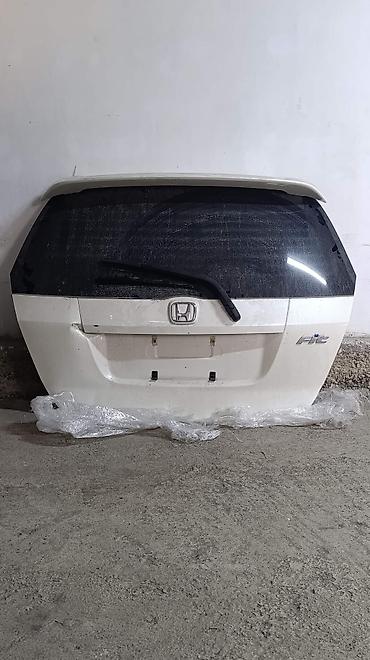 Крышки багажника и комплектующие: Крышка багажника Honda, Оригинал — 1