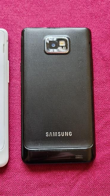 Samsung: Samsung Galaxy S II (GT-I9100) – dva primerka, crni i beli. Ključne — 6