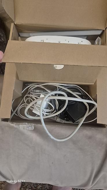 eve kamera sistemi: TP-Link Wi‑Fi marşrutlayıcı Xüsusiyyətlər: - 2 ədəd yüksək qazanclı — 3