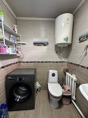 Продажа коттеджей и домов: Продается 3 х дом саманный Коммуникации все центральные Участок 4.5 — 8