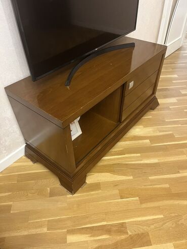 Шкафы: Прямой ТВ стенд, С полками, Деревянный