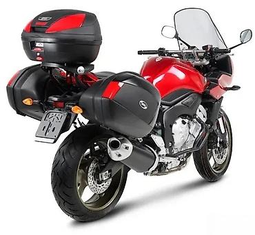 cest: Yamaha FZ1 Fazer – touring paket i vetrobran - Model: Yamaha FZ1 — 3
