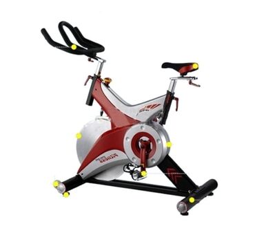 Степперы: Спин-байк/велотренажёр для интенсивных кардиотренировок - Тип