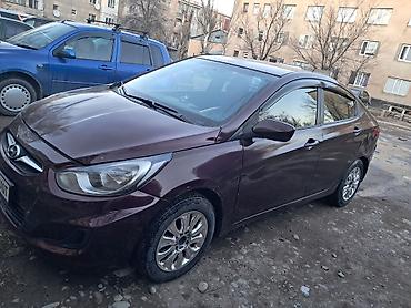 солярись: Hyundai Solaris: 2011 г., 1.6 л, Автомат, Бензин, Седан — 7