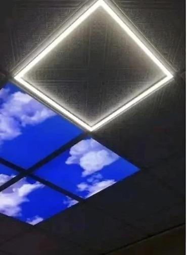 Rasveta: LED Paneli. Sa plavim svetlom ring paneli i centralno svetlo 6500K — 3