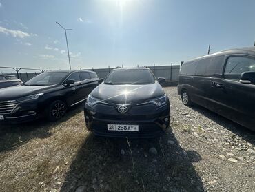 зарядное устройство для электромобиля: Toyota RAV4: 2019 г., 2 л, Автомат, Бензин, Кроссовер