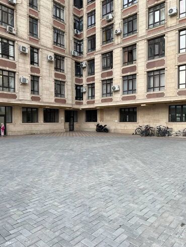рядом с аламединским рынком: 2 комнаты, 69 м², Элитка, 8 этаж, Евроремонт