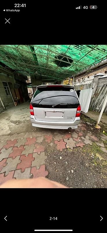 спейс вогон: Mitsubishi Space Wagon: 2002 г., 2.4 л, Автомат, Бензин, Минивэн — 3