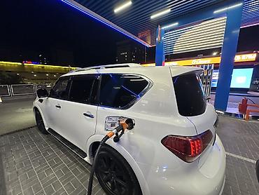 infinity qx56: Infiniti QX56: 2011 г., Автомат, Бензин, Внедорожник — 3