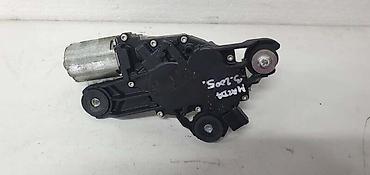 horizontalno: ELEKTROMOTOR ZADNJEG BRISACA ZA MAZDA 3 | Mazda 3 Motor zadnjeg — 1