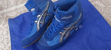 rudis борцовки: СРОЧНО продаю детские борцовки asics 36 размер