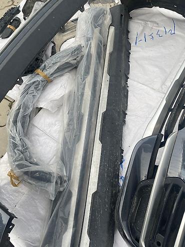 Бампер и комплектующие: Бампер BMW, Б/у, Оригинал — 11