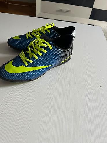 franck: Təzə futbol krossovka 41 razmer 15 azn — 1