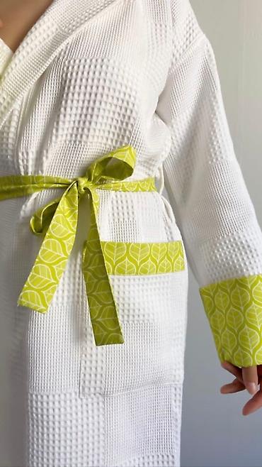 Домашние костюмы: Вафельные халаты Махровые халаты Халаты оптом и в розницу На заказ и в — 27