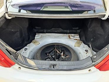 BYD: BYD E5: 2019 г., Электромобиль, Седан — 7