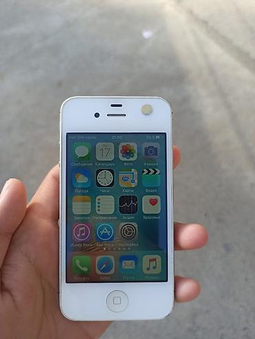 iphone 3: IPhone 4S, Б/у, 16 ГБ, Белый, Кабель — 2