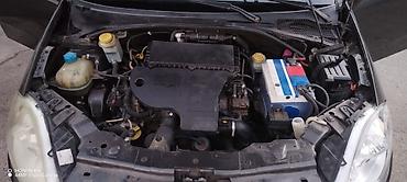 10 line lato: Fiat Linea: 1.3 l | 2008 il 342500 km Sedan — 9