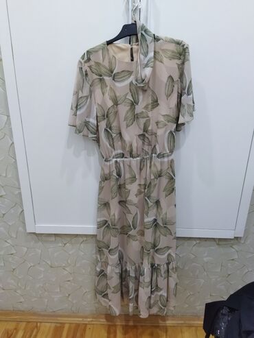 Gündəlik donlar: Bütün geyimlər S olcudur. hamısı çox az geyinilib. her biri 5 azn — 4