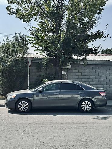 консоль камри: Toyota Camry: 2011 г., 2.5 л, Автомат, Седан — 5