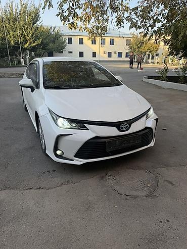 багажник w220: Toyota Corolla: 2019 г., 1.8 л, Вариатор, Бензин, Седан — 4