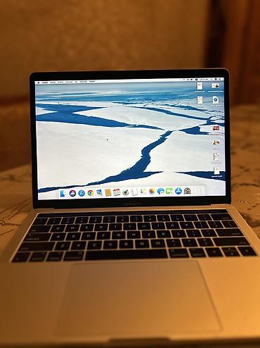 macbook 13 inch: Apple MacBook Pro (13") - Korpus: Gümüş rəng, yüngül alüminium — 2