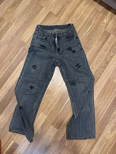 Denim şalvar - Rəng: tünd boz/solğun denim - Kəsim: düz və rahat fit