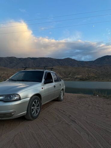 Daewoo: Daewoo Nexia: 2008 г., 1.6 л, Механика, Бензин, Седан