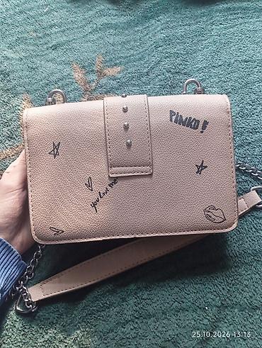 pinko: Сумка-кроссбоди Pinko Love с декоративными надписями и тиснением - — 3