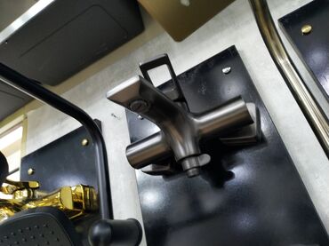 смеситель для душа: Vanna/duş qarışdırıcısı – mat qara/“gunmetal” rəngdə metal gövdə -