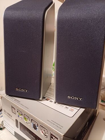 сколько стоит электрогитара: Sony- колонки, 900 сом