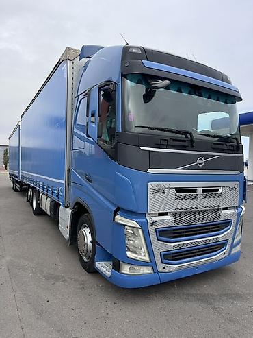 грузовой тягач седельный: Тягач, Volvo, Тентованный — 5