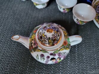 Kuhinjski setovi: Kineski nov porcelanski servis za caj iz 70ih.godina. Kineski — 8