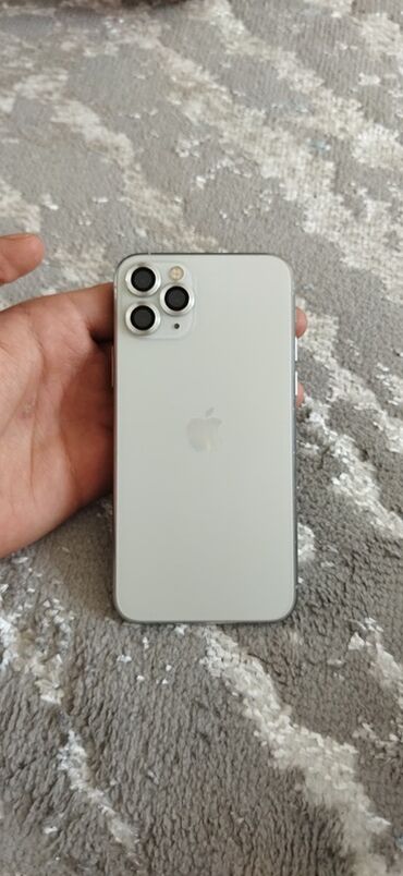 смарт чясы: IPhone 11 Pro, Б/у, 256 ГБ, White Titanium, Чехол, 100 %
