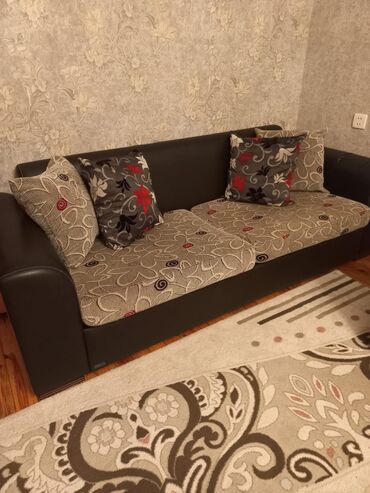 Комплекты диванов и кресел: Б/у, Диван, 2 кресла, Без подьемного механизма, Нераскладной