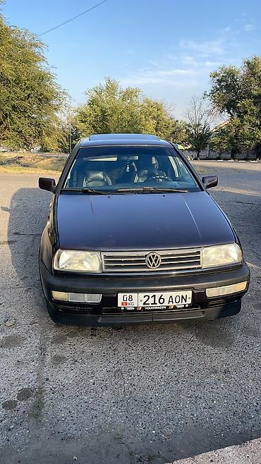 a4 b7: Volkswagen Vento: 1992 г., 1.8 л, Механика, Бензин, Седан — 6